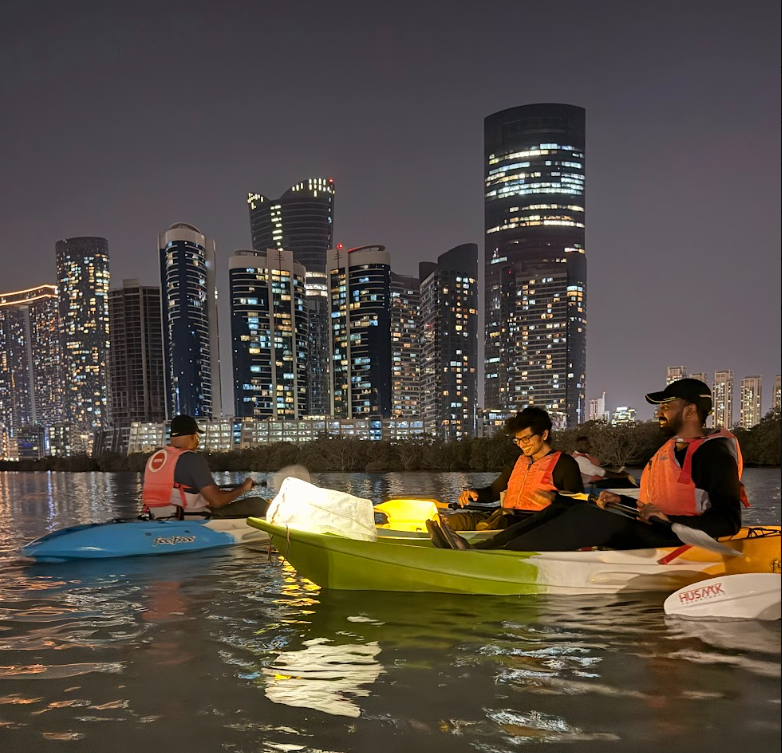 Dark Night Kayaking Tour at Reem Central Park – Abu Dhabi
